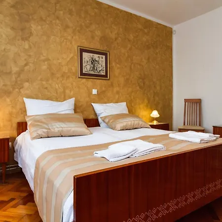 Lory With A Sea View Near The 아파트